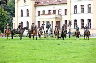 Hotel palazzo castello al lago equitazione ristorante conferenze riposo in Polonia